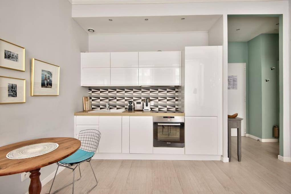 Very Nice 2P With All Comfort, City Center Ac/Wifi מראה חיצוני תמונה